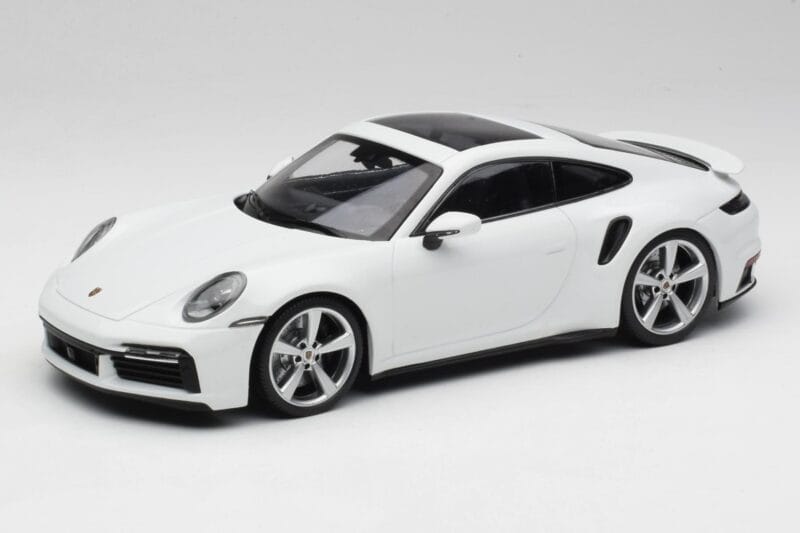 Porsche 911 992 Turbo S Vit Concept Minichamps 1:18 WAP0211620CNP Metall
