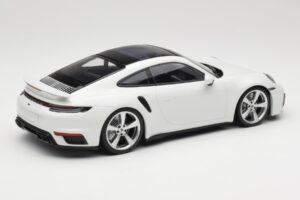 Porsche 911 Turbo S 992 Vit Minichamps 1:18 WAP0211620RTRB Metall — bild 2 av 6