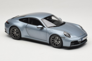 Porsche 911 992.2 Carrera Polar Silver Metallic Norev 1:18 187170 Metall — bild 6 av 8