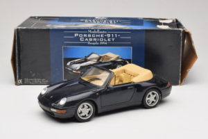 Porsche 911 993 Cabriolet Mörkblå Tchibo 1:18 46619 Metall — bild 8 av 8