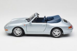 Porsche 911 993 Carrera Cabriolet Silver Maisto 1:18 100299-M1 Metall — bild 4 av 8