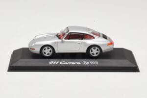 Porsche 911 993 Carrera Silver Minichamps 1:43 WAP02003597 Metall