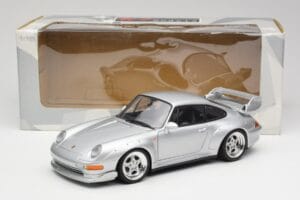 Porsche 911 993 GT2 Arctic Silver Metallic UT Models 1:18 27831 Metall — bild 8 av 8