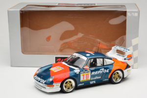Porsche 911 993 GT2 #10 de Orleans / Saldana BPR Global GT Series 1996 UT Models 1:18 39632 Metall — bild 8 av 8