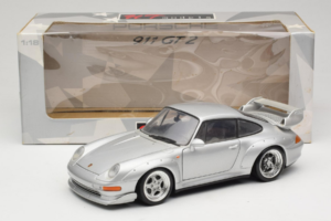 Porsche 911 993 GT2 Street Silver UT Models 1:18 180065000 Metall — bild 8 av 8