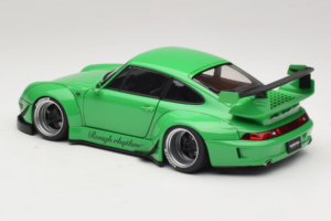 Porsche 911 993 RWB Grön Gun Grey Wheels AUTOart 1:18 78151 Komposit — bild 7 av 8