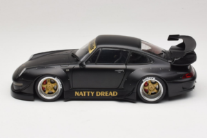 Porsche 911 993 RWB Matt Black With Gold Wheels AUTOart 1:18 78154 Komposit — bild 4 av 8