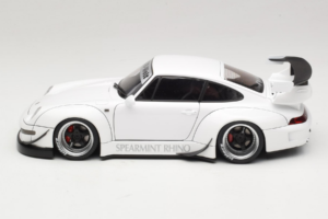 Porsche 911 993 RWB Vit Gun Grey Wheels AUTOart 1:18 78150 Komposit — bild 4 av 8