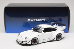 Porsche 911 993 RWB Vit Gun Grey Wheels AUTOart 1:18 78150 Komposit — bild 8 av 8