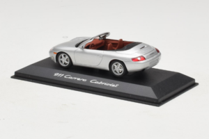 Porsche 911 996 Cabriolet Silver Minichamps 1:43 WAP02004097 Metall — bild 3 av 4