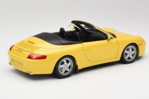 Porsche 911 996 Cabriolet Speed Gul UT Models 1:18 27906 Metall — bild 3 av 8