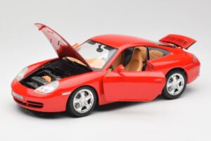 Porsche 911 996 Carrera 4 Röd Bburago 1:18 30085 Metall — bild 2 av 8