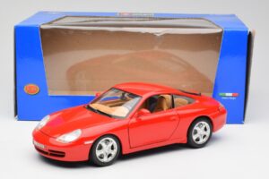 Porsche 911 996 Carrera 4 Röd Bburago 1:18 30085 Metall — bild 8 av 8