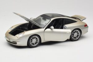 Porsche 911 996 Carrera 4S Silver Maisto 1:18 WAP02102212 Metall — bild 2 av 8