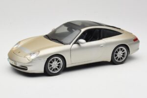 Porsche 911 996 Carrera 4S Silver Maisto 1:18 WAP02102212 Metall