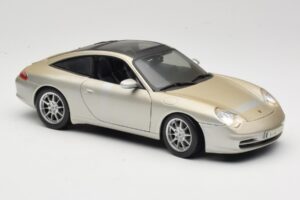 Porsche 911 996 Carrera 4S Silver Maisto 1:18 WAP02102212 Metall — bild 6 av 8