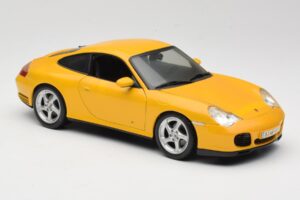 Porsche 911 996 Carrera 4S Gul Maisto 1:18 WAP02101610 Metall — bild 6 av 8
