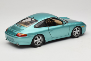 Porsche 911 996 Green Metallic UT Models 1:18 27901 Metall — bild 3 av 8
