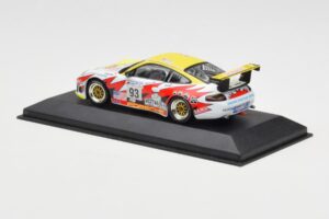 Porsche 911 996 GT3 Cup #93 L. Luhr / G. Maassen / E. Collard 24 Hours of Le Mans 2003 Minichamps 1:43 S5527 Metall — bild 3 av 4