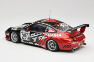 Porsche 911 996 GT3 RS #290 N. Bartels / H. Jacksties / F. Lorenzo Yokohama 24 Hours of Nurburgring 2003 AUTOart 1:18 80372 M — bild 7 av 8