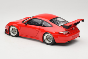 Porsche 911 996 GT3 RSR FIA GT 2004 Röd Minichamps 1:18 100046400 Metall — bild 7 av 8