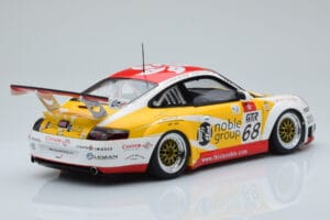 Porsche 911 996 GT3 RSR #68 M. Marsh FIA GT Zhuhai 2005 AUTOart 1:18 80582 Metall — bild 3 av 8