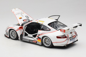 Porsche 911 996 GT3 RSR #83 P. Ehret / C. Ried / C. Menzel 24 Hours of Le Mans 2006 Minichamps 1:18 PORSCHE004 Metall — bild 5 av 8