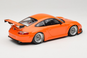 Porsche 911 996 GT3 RSR Orange ALMS 2004 Minichamps 1:18 100046402 Metall — bild 3 av 8