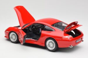 Porsche 911 996 GT3 Strasse Röd Bburago 1:18 30395 Metall — bild 5 av 8