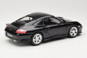 Porsche 911 996 Turbo Svart Bburago 1:18 18-12030 Metall — bild 3 av 8