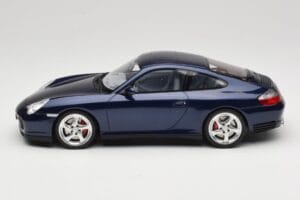 Porsche 911 996.2 Carrera 4S Mörkblå GT Spirit 1:18 GT938 Resin — bild 3 av 6