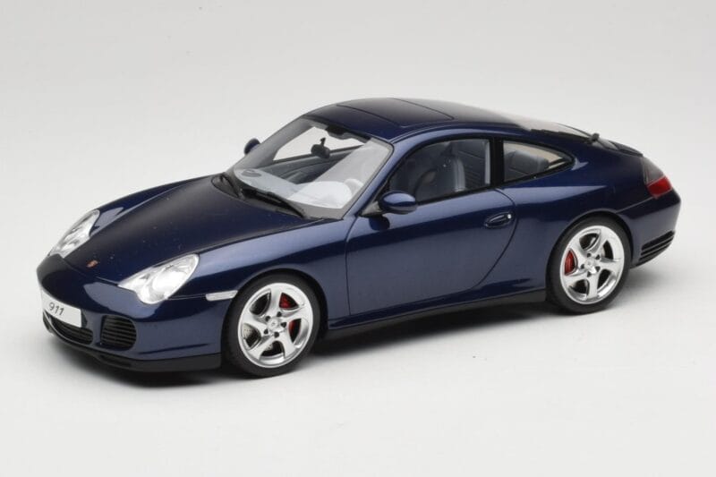 Porsche 911 996.2 Carrera 4S Mörkblå GT Spirit 1:18 GT938 Resin