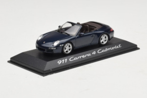 Porsche 911 997 Carrera 4 Cabriolet Mörkblå Minichamps 1:43 WAP02015216-P1 Metall — bild 2 av 4
