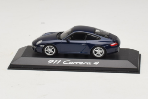 Porsche 911 997 Carrera 4 Dark Blue Metallic Minichamps 1:43 WAP02010016 Metall
