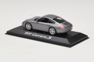 Porsche 911 997 Carrera S Grey Metallic Minichamps 1:43 WAP02011615-P1 Metall — bild 3 av 4