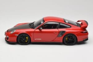 Porsche 911 997 GT2 RS Röd Med Svarta Fälgar Minichamps 1:18 100069407 Metall — bild 4 av 8
