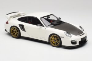 Porsche 911 997 GT2 RS Vit & Guld Hjul Minichamps 1:18 100069406 Metall — bild 6 av 8