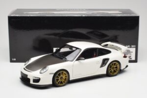 Porsche 911 997 GT2 RS Vit & Guld Hjul Minichamps 1:18 100069406 Metall — bild 8 av 8