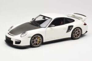 Porsche 911 997 GT2 RS Vit Minichamps 1:18 100069400 Metall