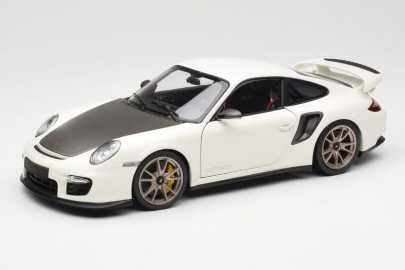 Porsche 911 997 GT2 RS Vit Minichamps 1:18 100069400 Metall