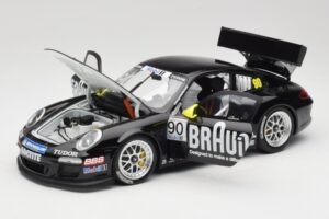 Porsche 911 997 GT3 Cup #90 Porsche Supercup 2010 Minichamps 1:18 100106990 Metall — bild 2 av 8