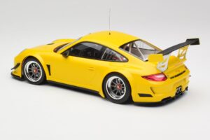 Porsche 911 997 GT3 R Street Racing Gul Minichamps 1:18 151108902 Metall — bild 5 av 6