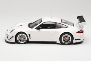 Porsche 911 997 GT3 R Street Vit Minichamps 1:18 151108900 Metall — bild 3 av 6