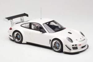 Porsche 911 997 GT3 R Street Vit Minichamps 1:18 151108900 Metall — bild 4 av 6