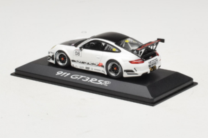 Porsche 911 997 GT3 RS Vit Minichamps 1:43 WAP0203018 Metall — bild 3 av 4