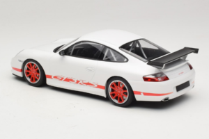 Porsche 911 996 GT3 RS Vit Röd Rand Minichamps 1:18 155062020 Metall — bild 5 av 6