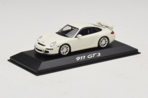 Porsche 911 997 GT3 Vit Minichamps 1:43 WAP02012016 Metall — bild 2 av 5