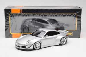 Porsche 911 997 RWB Abu Dhabi IXO 1:18 18CMC166 Metall — bild 6 av 6