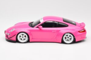 Porsche 911 997 RWB Rosa IXO 1:18 18CMC167 Metall — bild 3 av 5