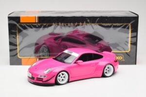 Porsche 911 997 RWB Rosa IXO 1:18 18CMC167 Metall — bild 5 av 5